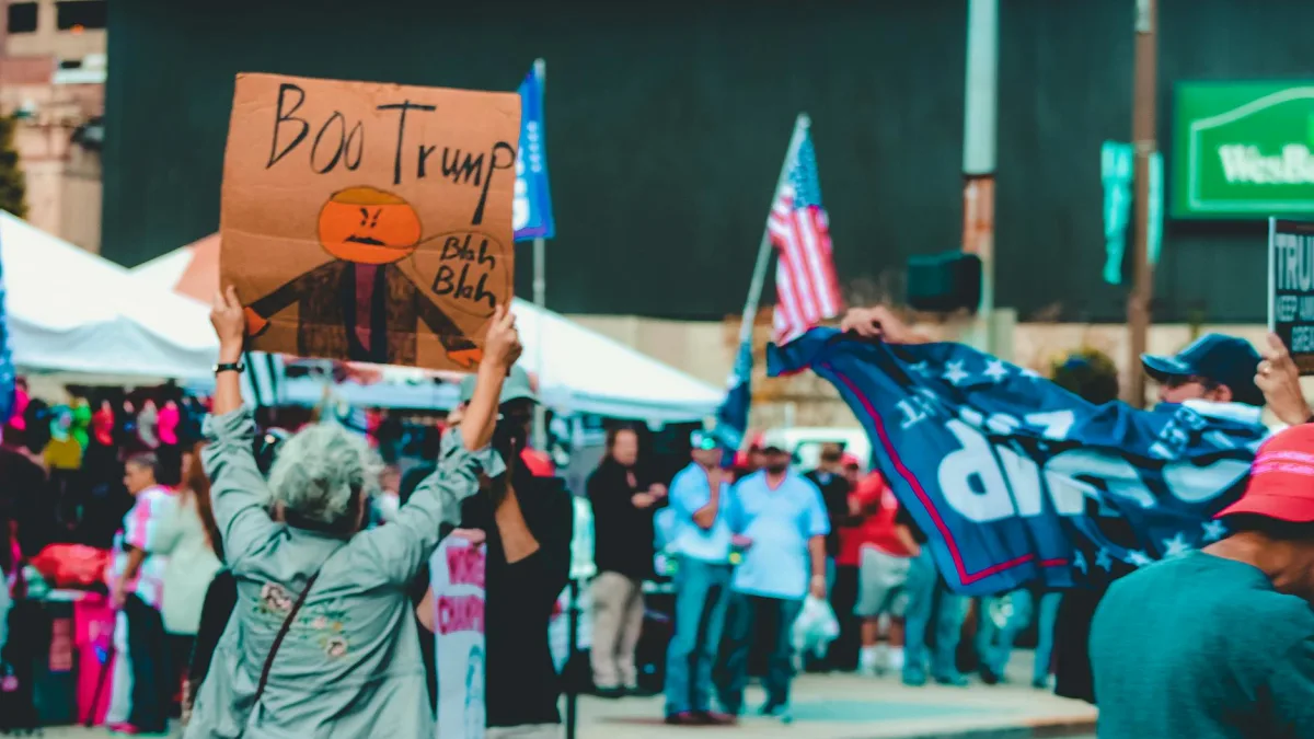 No Kings Rallies Held in Thousands of US Cities Amidst Anti-Trump Sentiment