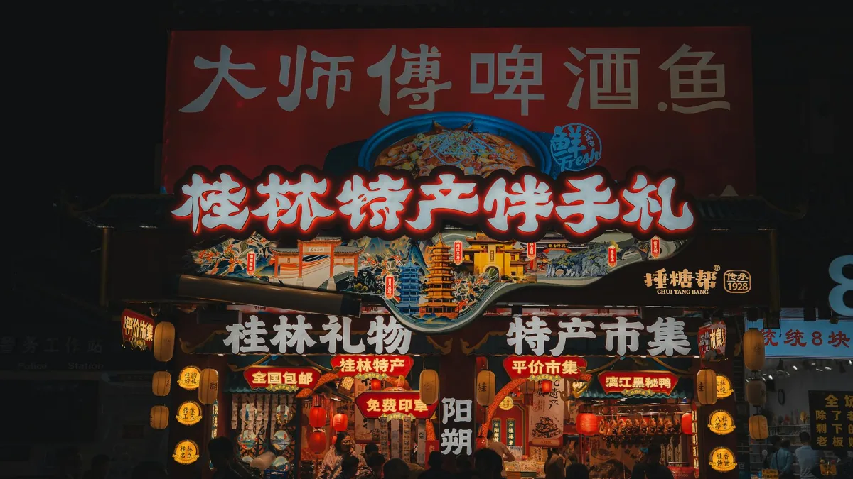 Asian Markets Decline as Brent Crude Nears Record Monthly Rise Amid Conflict