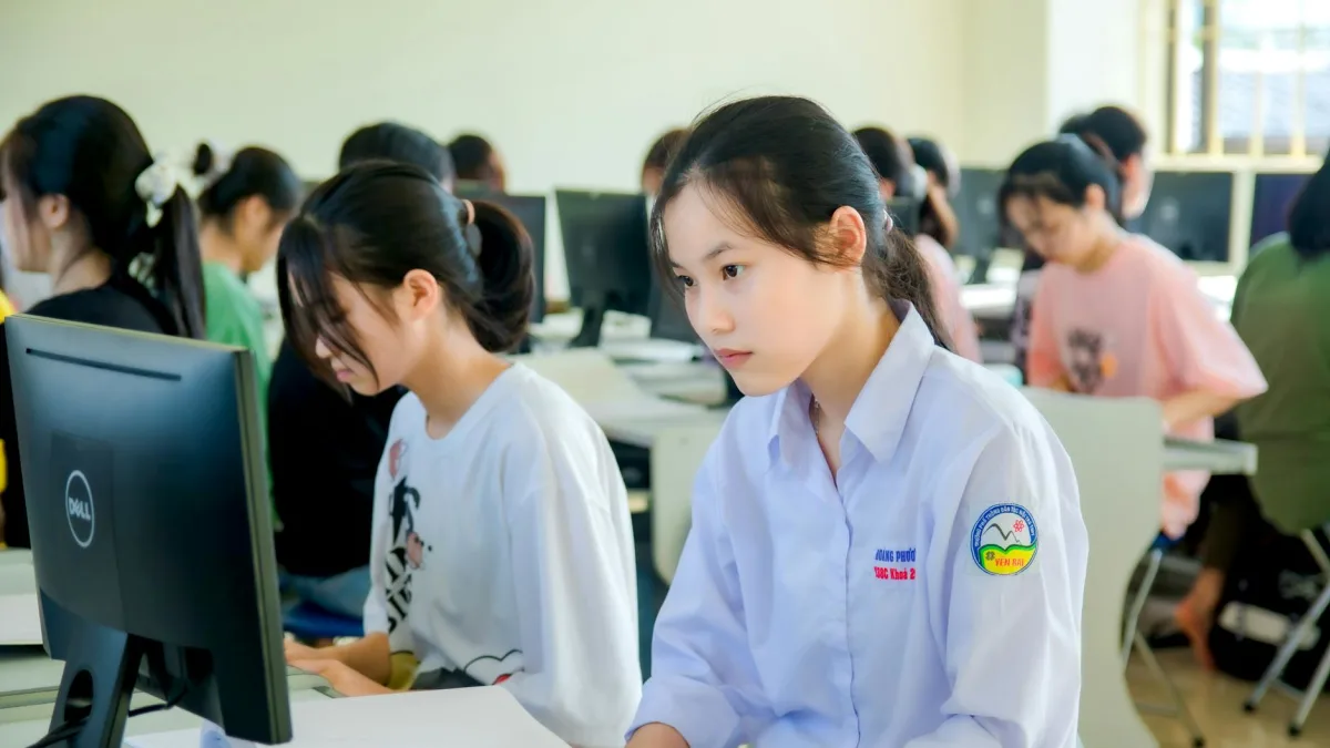 XPeng Inc. Reports Q4 Revenue of RMB22.25 Billion, Barclays Lowers PT to RMB16