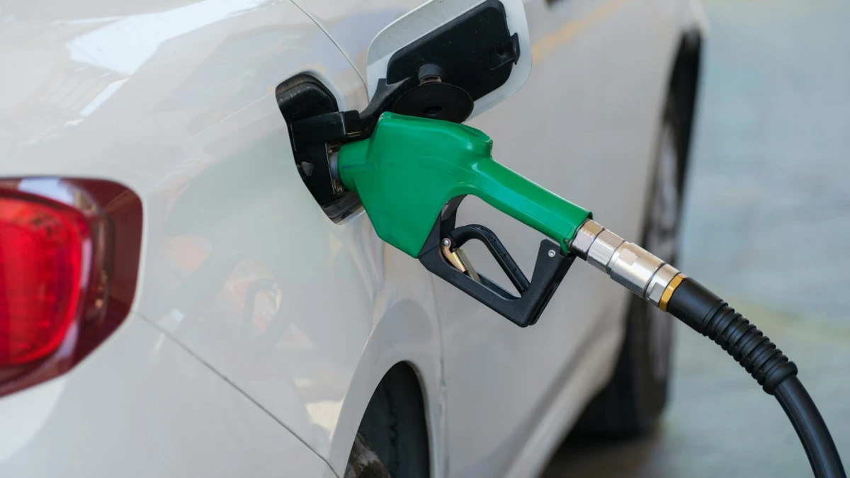 U.S. Gasoline Hits $4.018/gal, Highest Since 2022