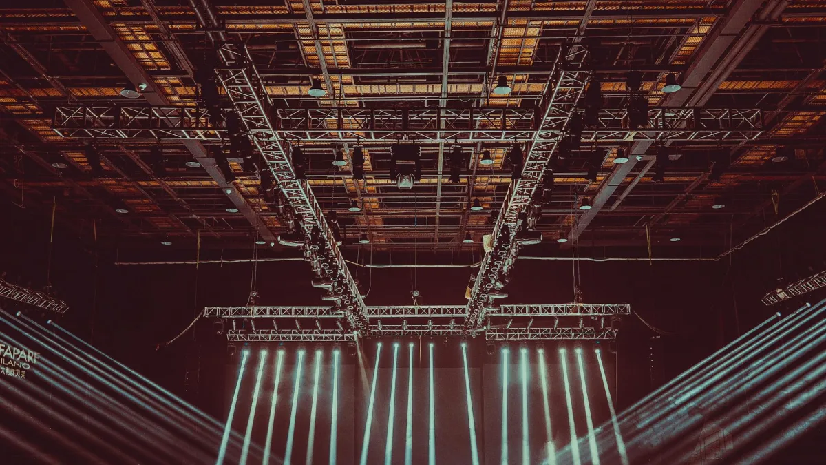 Judge blocks $400 million White House ballroom project by Trump