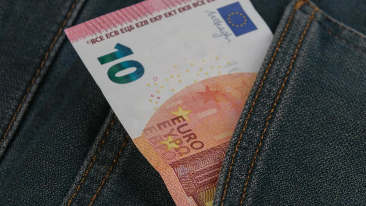 Tech Stocks Rally: Valuations Drop by 10% as Market Adjusts