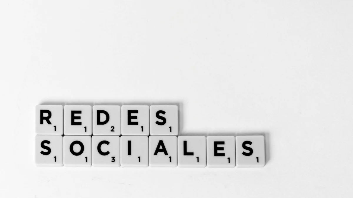 Apellis (APLS) Stock Rating Cut by Cantor Fitzgerald Post-Biogen Deal