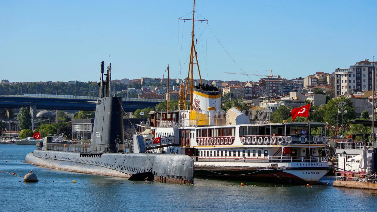 Babcock (BAB) Secures Six-Month Submarine Support Bridge Deal