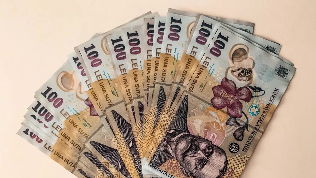 Altria (MO) Q4 Revenues at $5.85B, Nicotine Pouch Sales Rise 11%