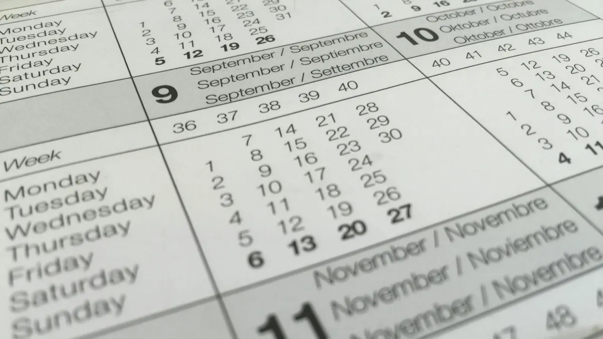 Gold (XAU) rebounds after worst month since 2008