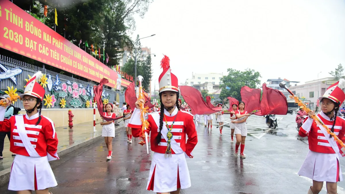 S&P 500 Down 5% in March; Analyst Predicts Choppy 2026 Ahead