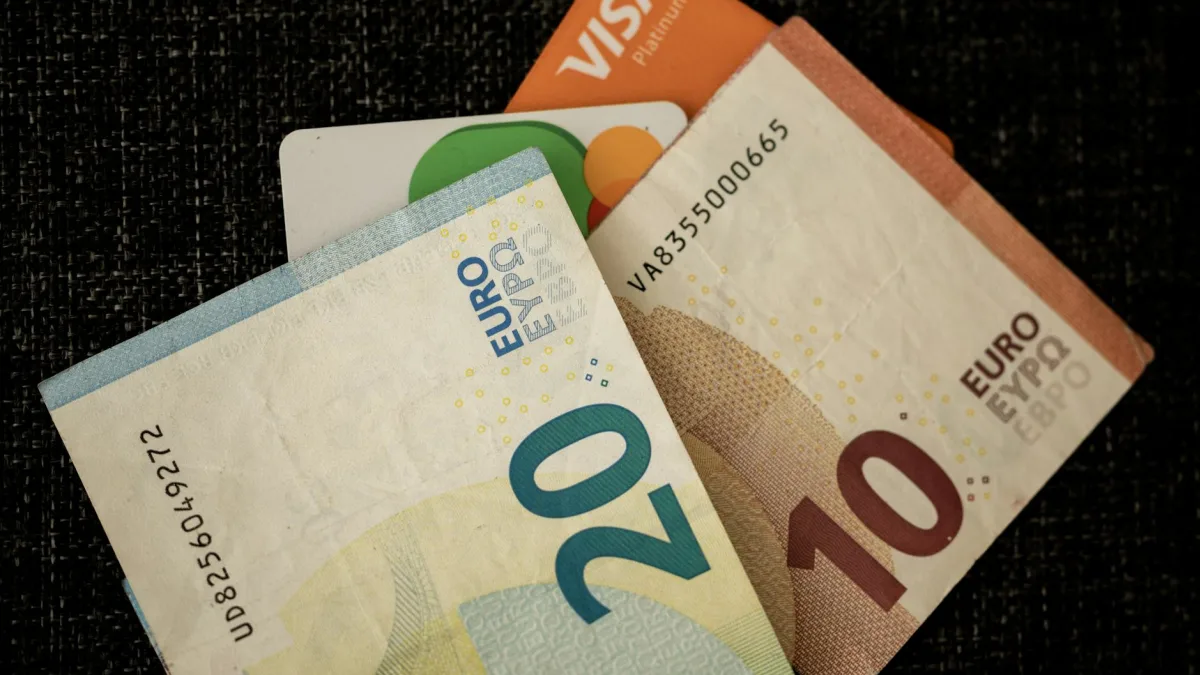 TSA Agents Paid by Trump; $10 Billion Fund Utilized