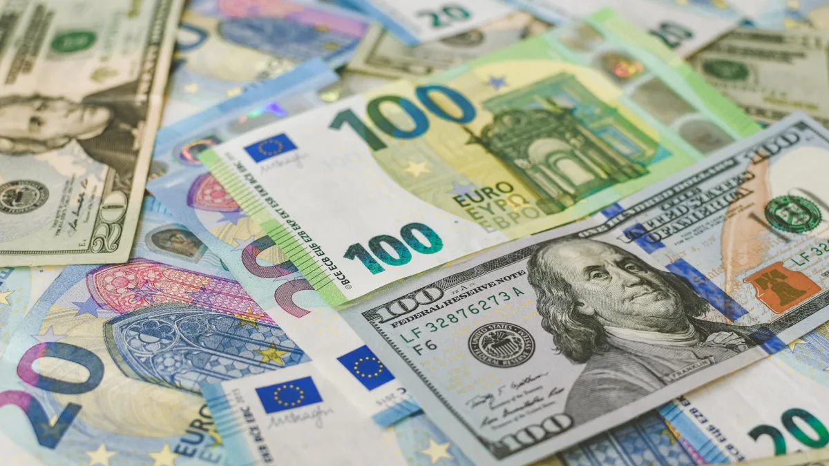 Key currencies slip against dollar after Trump speech impacting markets