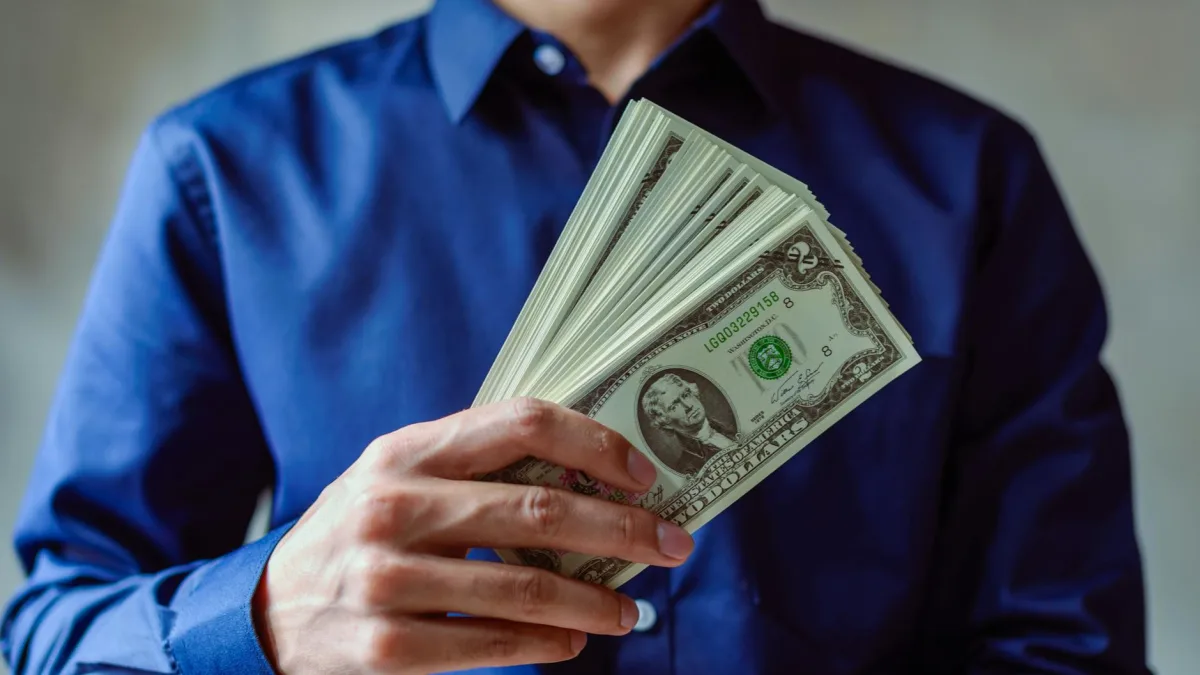 Netflix (NFLX) Prices Increase: A $1-$2 Rise Across Plans