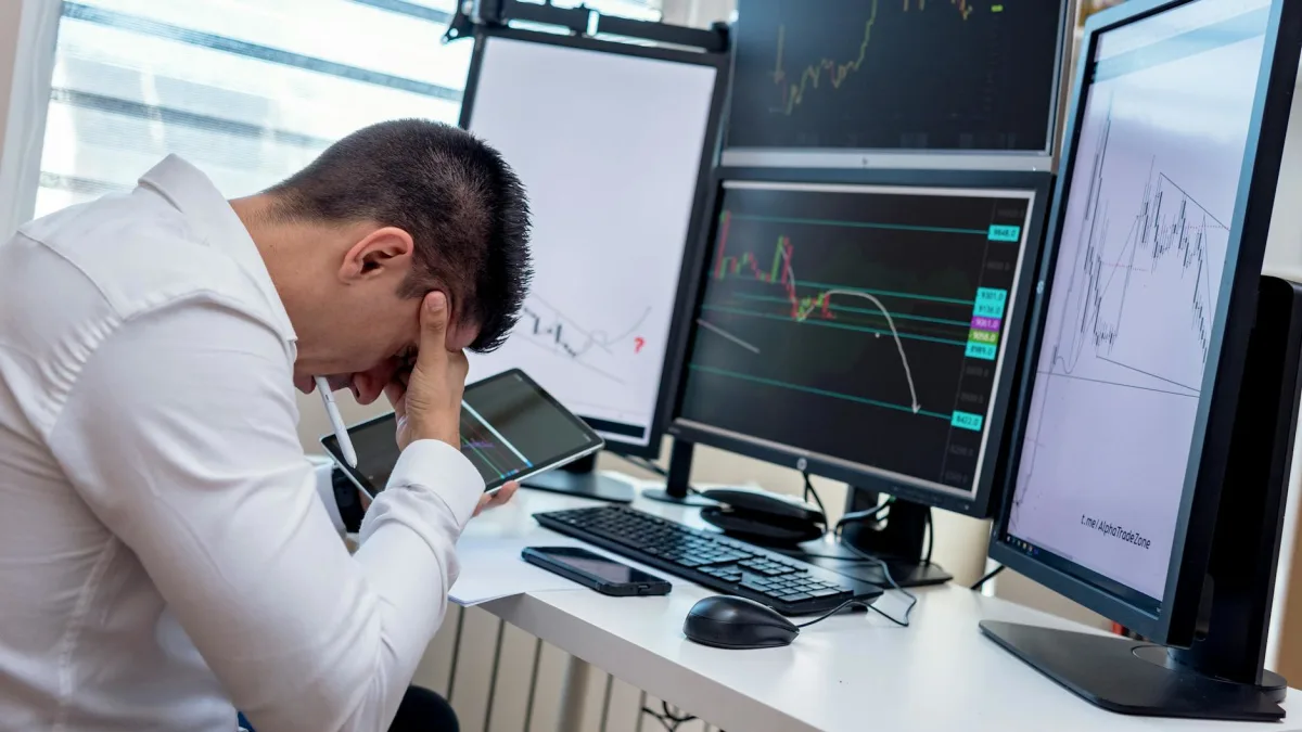 Selloffs in Markets Amid War Anxiety Highlighted by Recent Trends