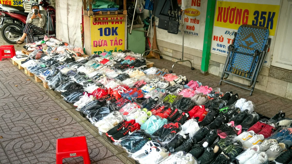 NCMI EVP Maria VG sells $36,680 in National CineMedia stock