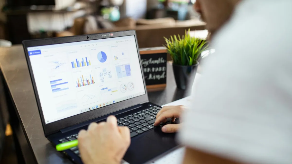 Data Centers Planned for 2026 Face Delays, Nearly 50% Expected