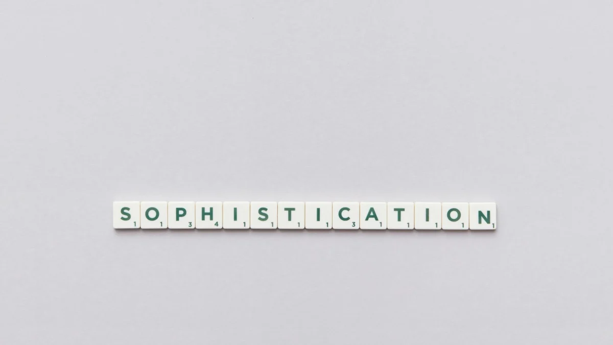 Gold Prices Drop Amid Trump Threats of Iran Escalation