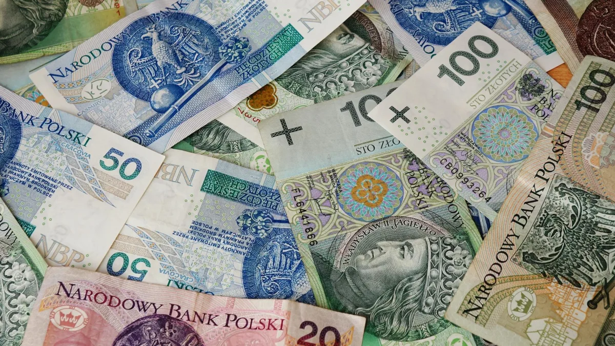 Indian Bank Stocks $95 Billion Rout Highlights Analysts' Concerns