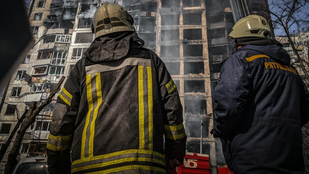 Emerging Market Stocks Rise on Iran Ceasefire Developments