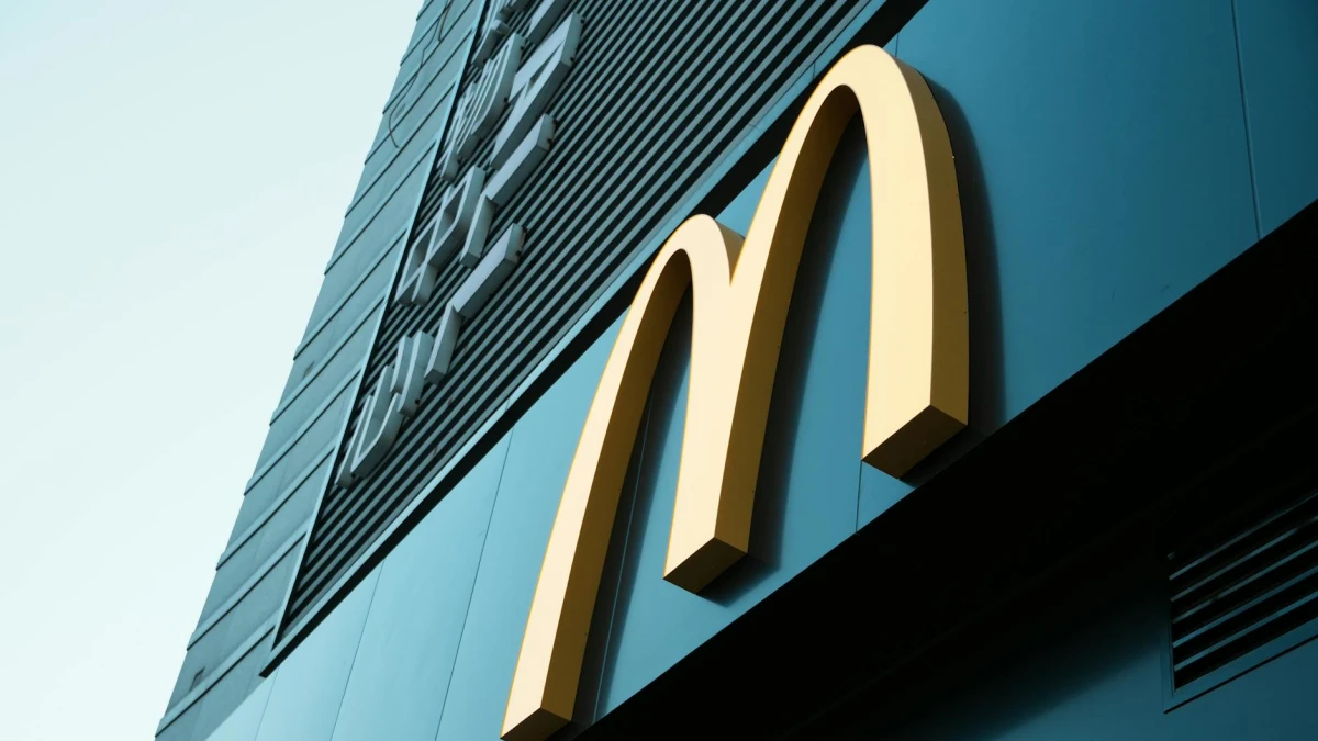 Pershing Square (PSHZF) proposes $64 billion merger with UMG