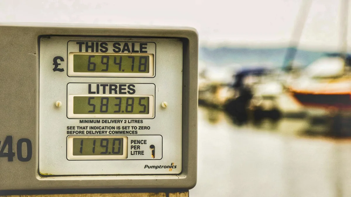 Oil Prices Jump 2.52% to $97.14 Amid Iran-U.S. Ceasefire Tensions