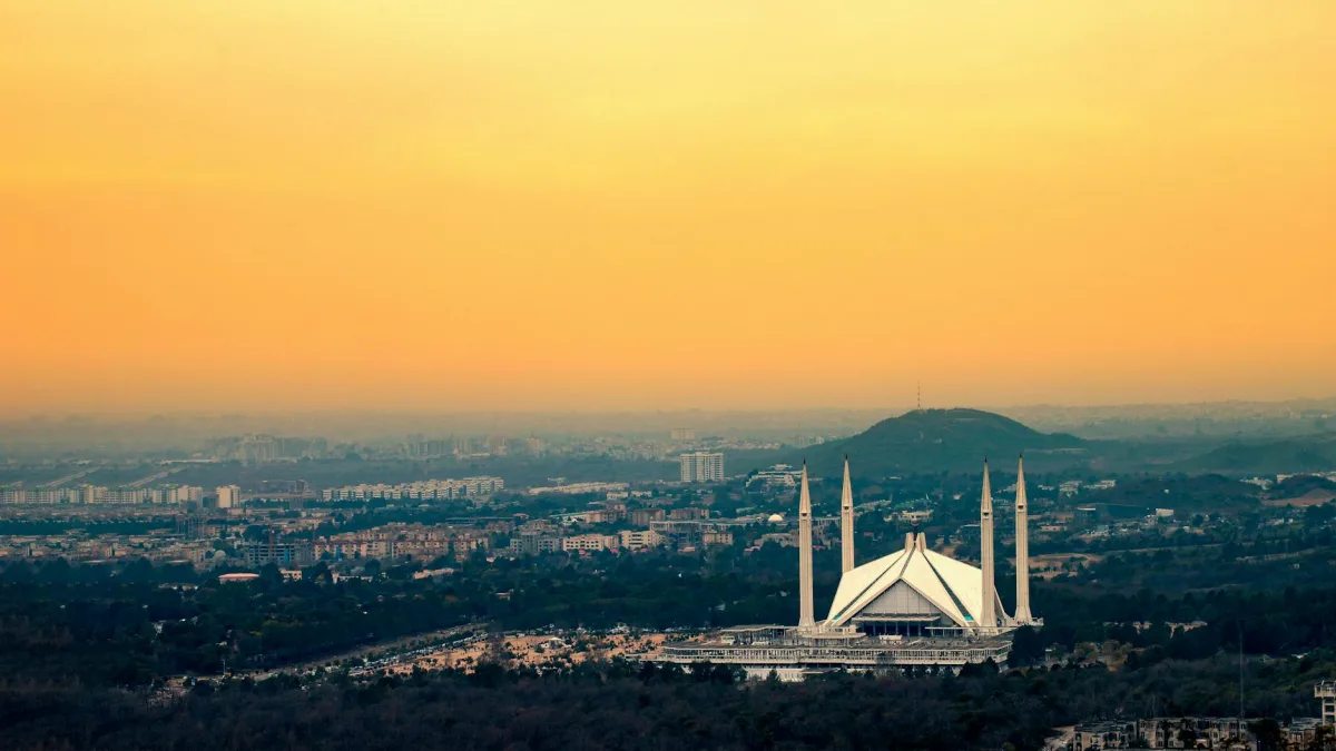 U.S.-Iran Peace Talks Begin Amid Islamabad Lockdown