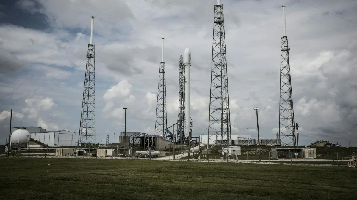 Falling Rocket Launch Costs Boost Space Investor Interest