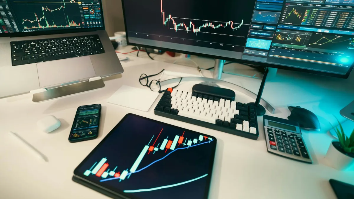 Palantir (PLTR) Stock Analysis: Michael Burry Sets $46 Fair Value