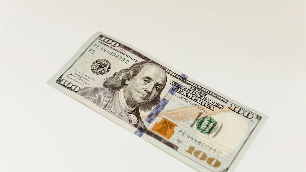 Oil Prices Jump Above $100 After US-Iran Talks Fail