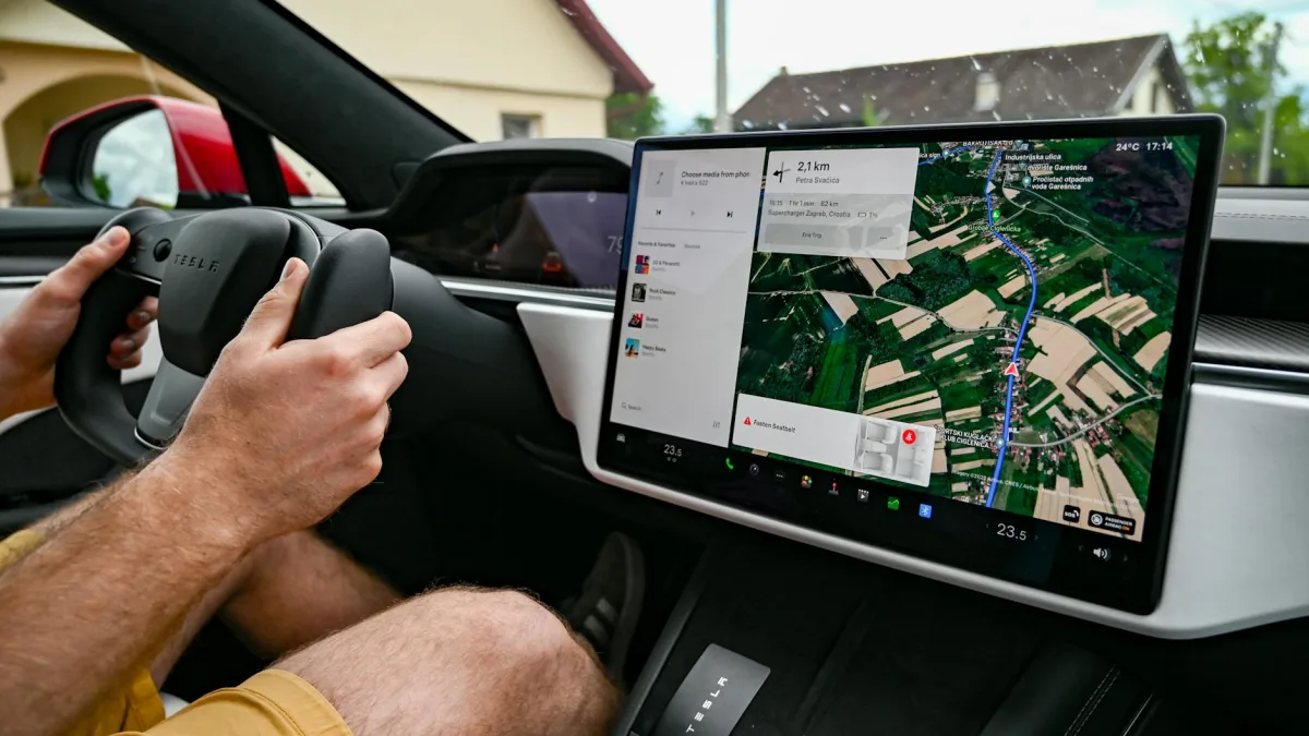 Tesla (TSLA) Stock Rises 6% Due to AI5 Chip Milestone Progress