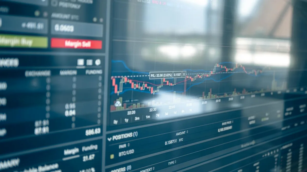 CFTC Investigates Suspicious Oil Futures Trades Before Trump Announcement