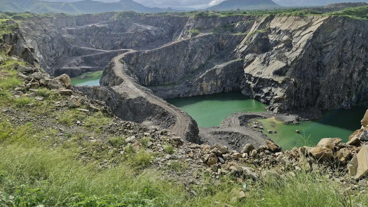 Senate Votes 50-49 to Overturn Boundary Waters Mining Moratorium