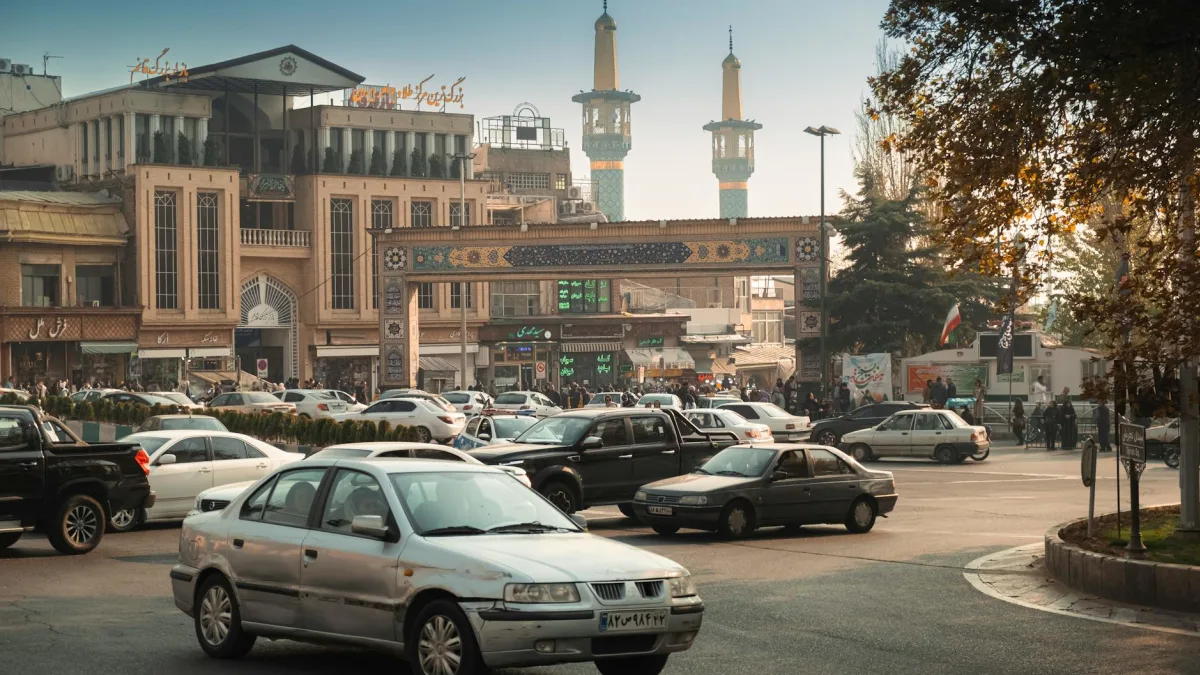 Awaze Reports Increased UK Holiday Bookings Amid Iran War