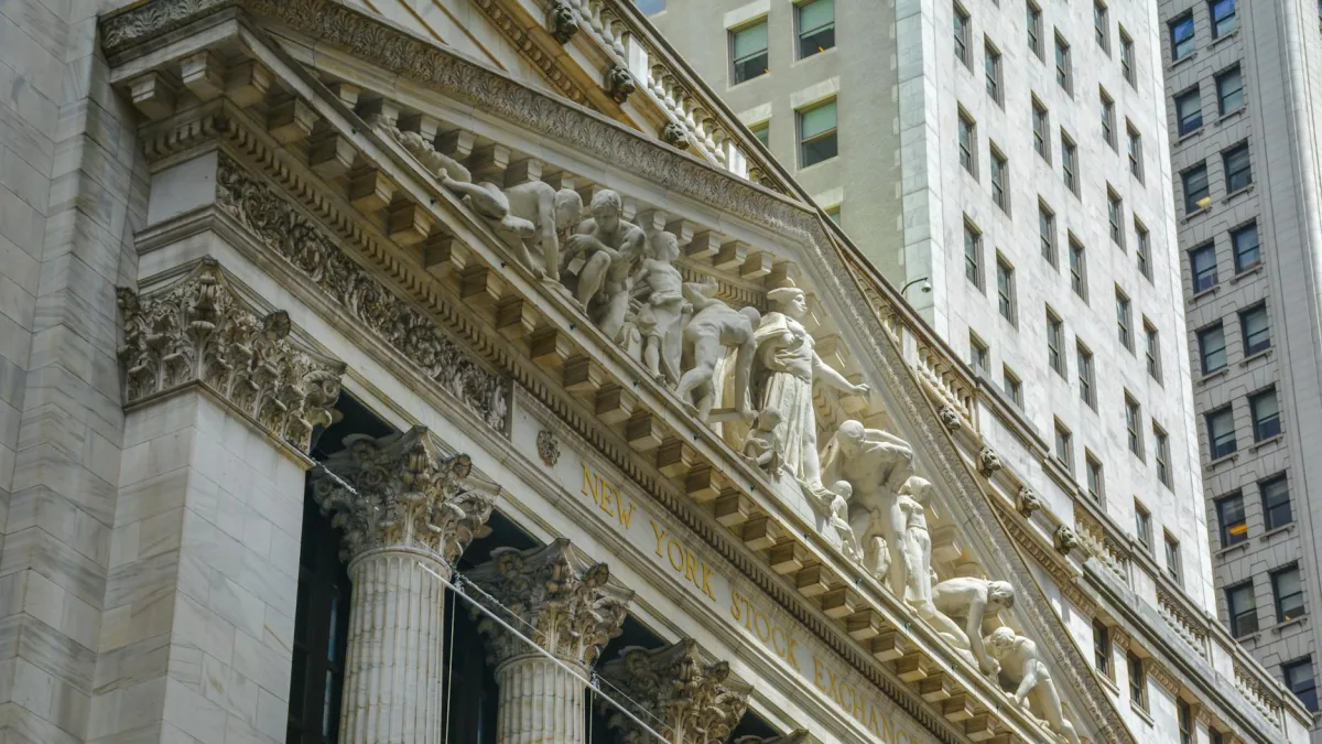 Wall Street (DJIA) closes down amid US-Iran tensions