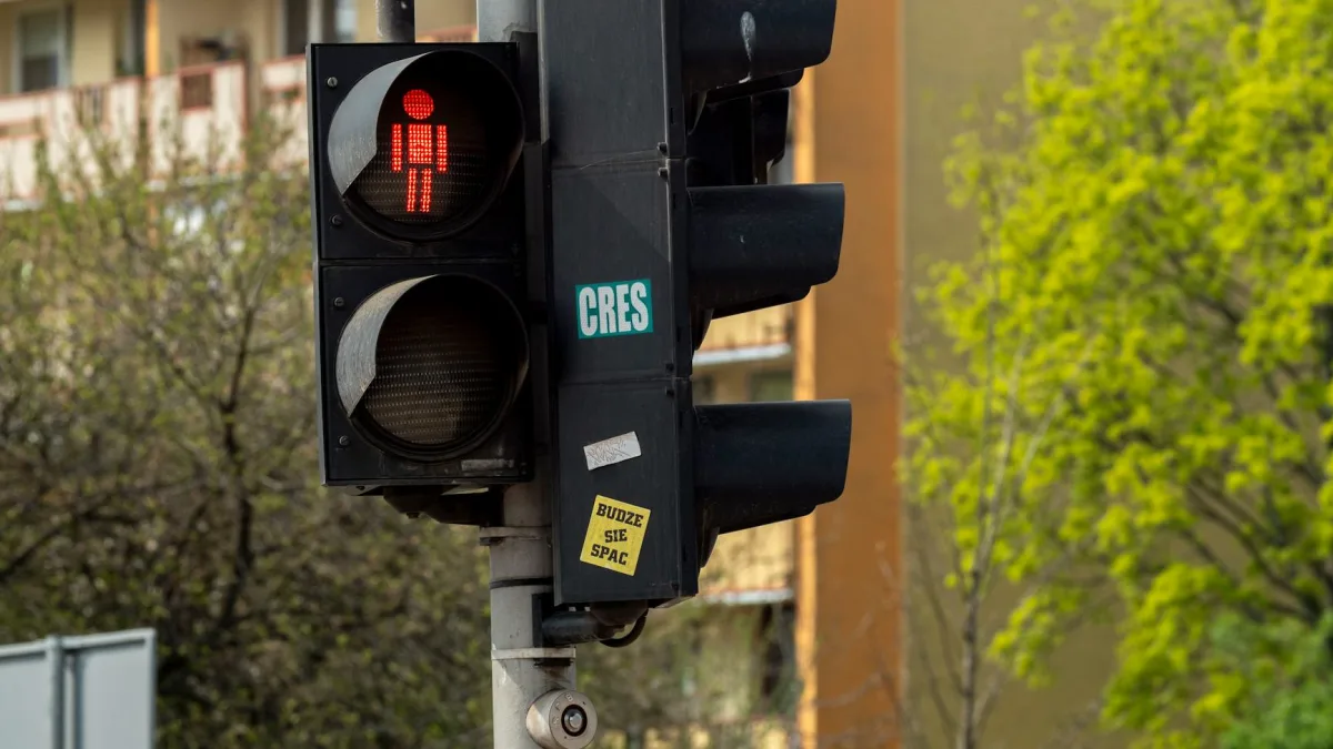 Bonds Warning: Record Inflows Signal Lower Returns Ahead