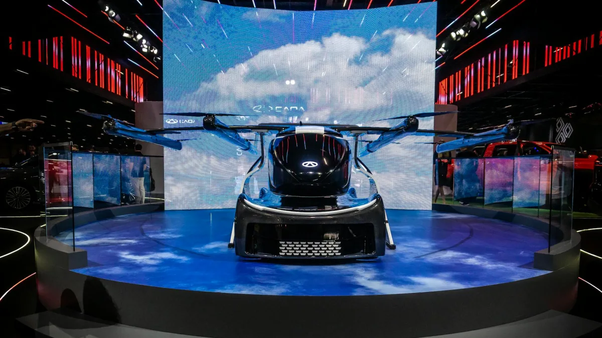Electric Vehicle Manufacturer to Sell Flying Car for $300K