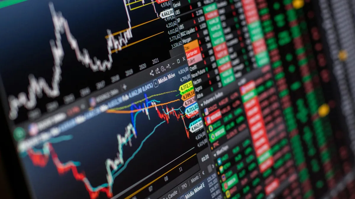 Intel (INTC) Stock Rises on Positive Market Trends Today
