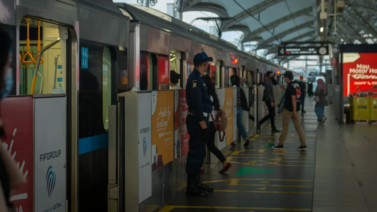 Train Crash in Indonesia: Toll Rises to 14 Passengers