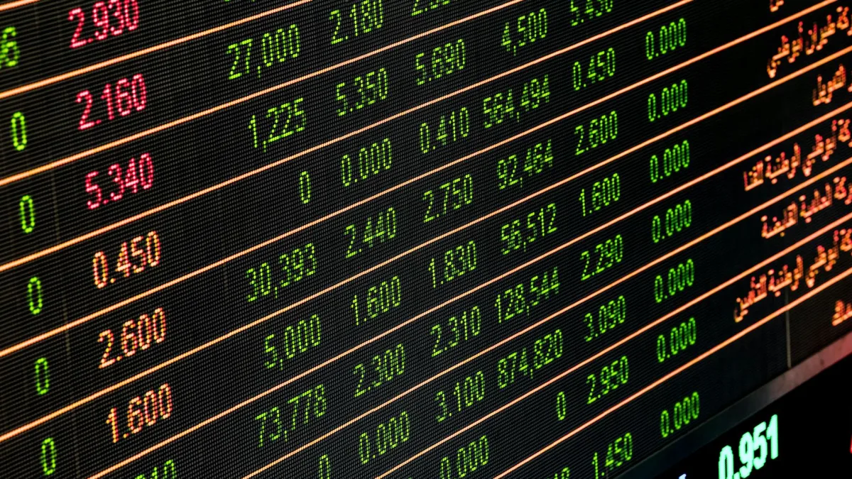 European Stocks Subdued Amid U.S. Strait of Hormuz Efforts