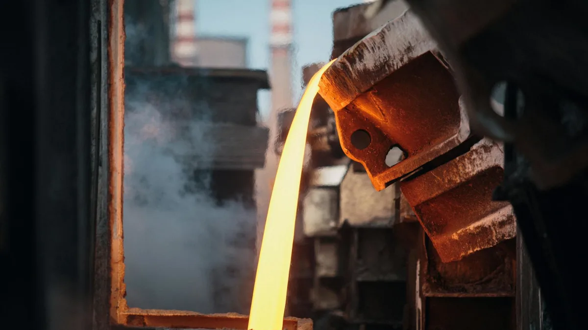 Platinum Demand Surge Seen by Chinese Refiner Amid New Contract