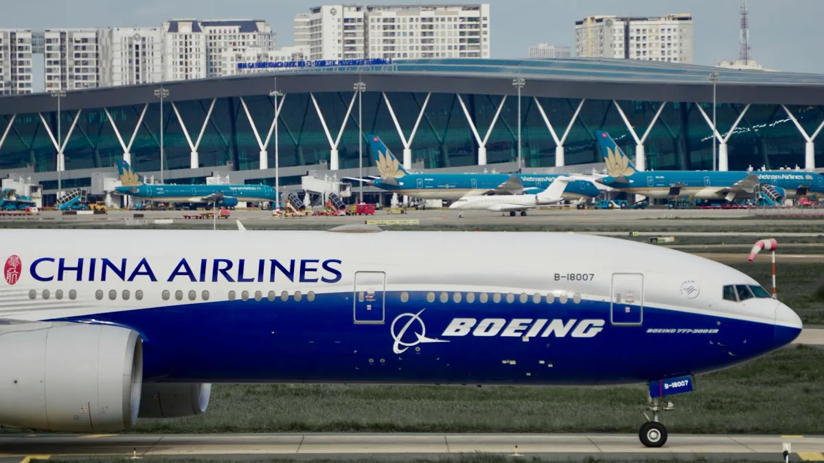 Boeing (BA) Gains 200 Jet Order From China Amid Stock Slump