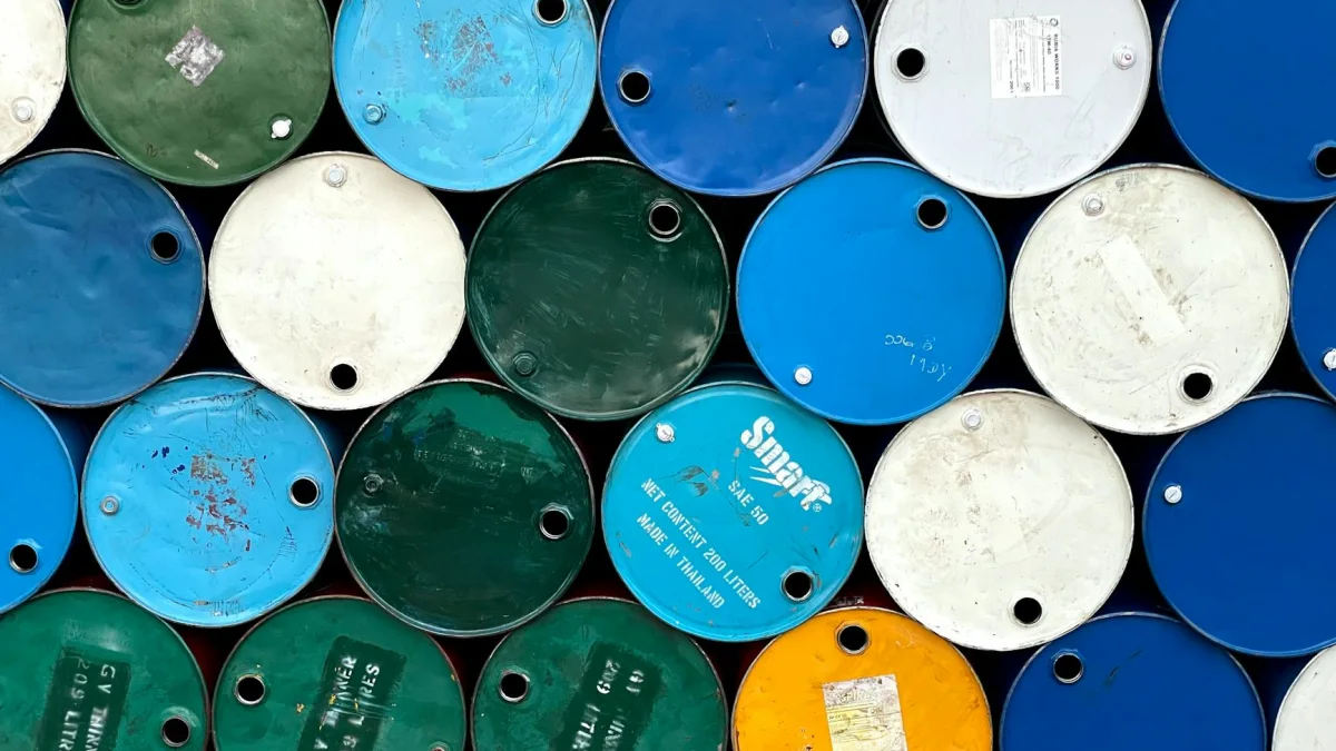 China Agrees to Buy U.S. Oil, 237.8 Million Barrels in 2025
