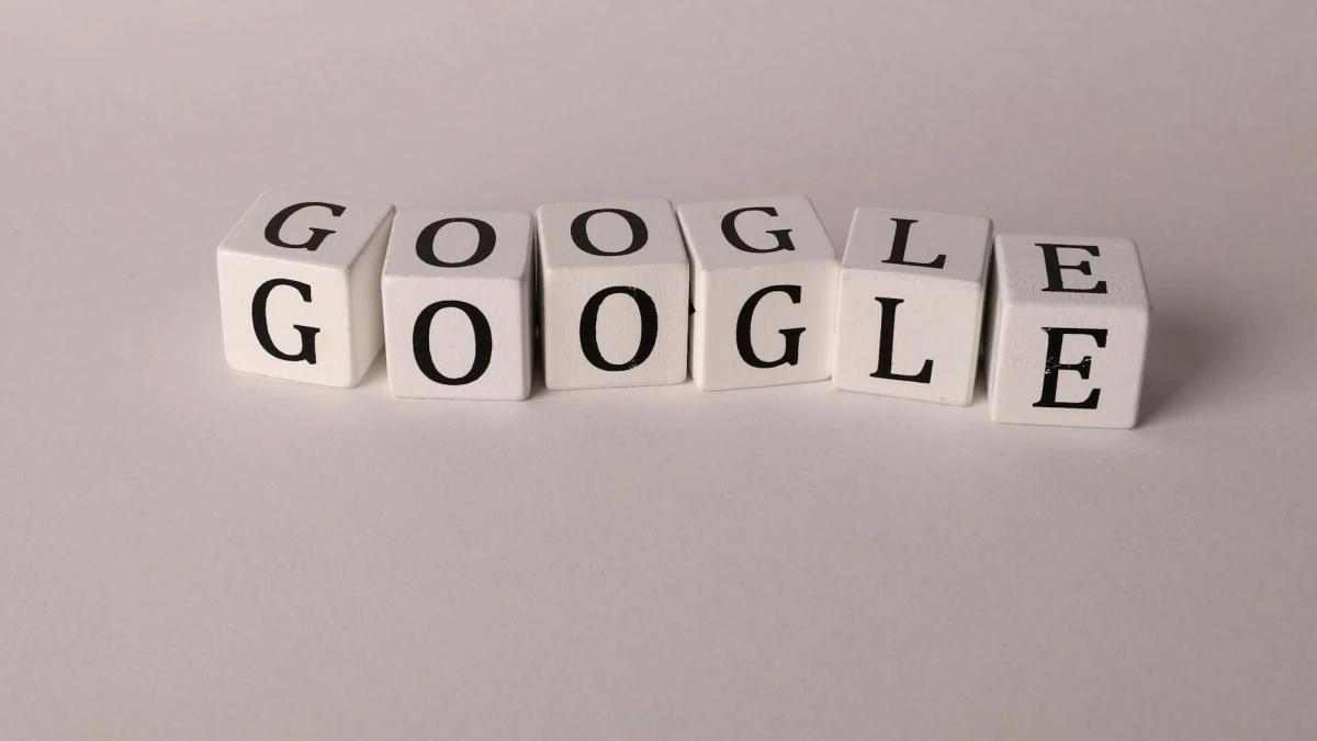 Alphabet (GOOGL) Faces Debt Challenges Amid Executive Concerns