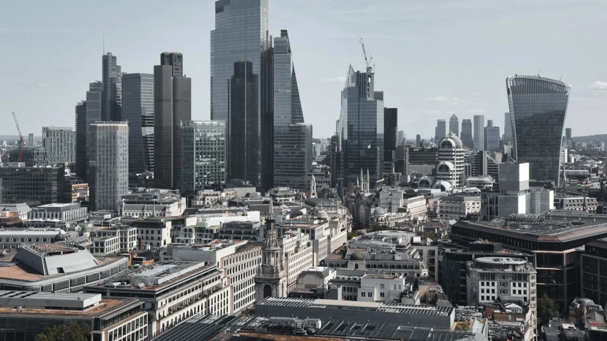 UK Business Leaders Cite Uncertainty Impact on Investment Decisions