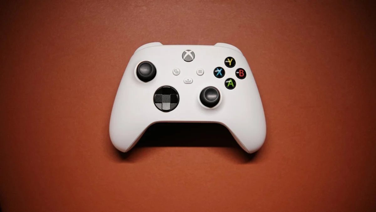 Microsoft (MSFT) Stake Built by Ackman at 21 P/E Ratio During Selloff