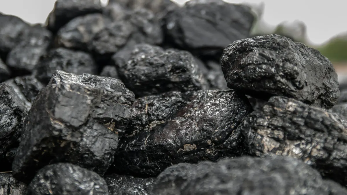 Ur-Energy (URG) Reopens Wyoming Uranium Mine After 34 Years