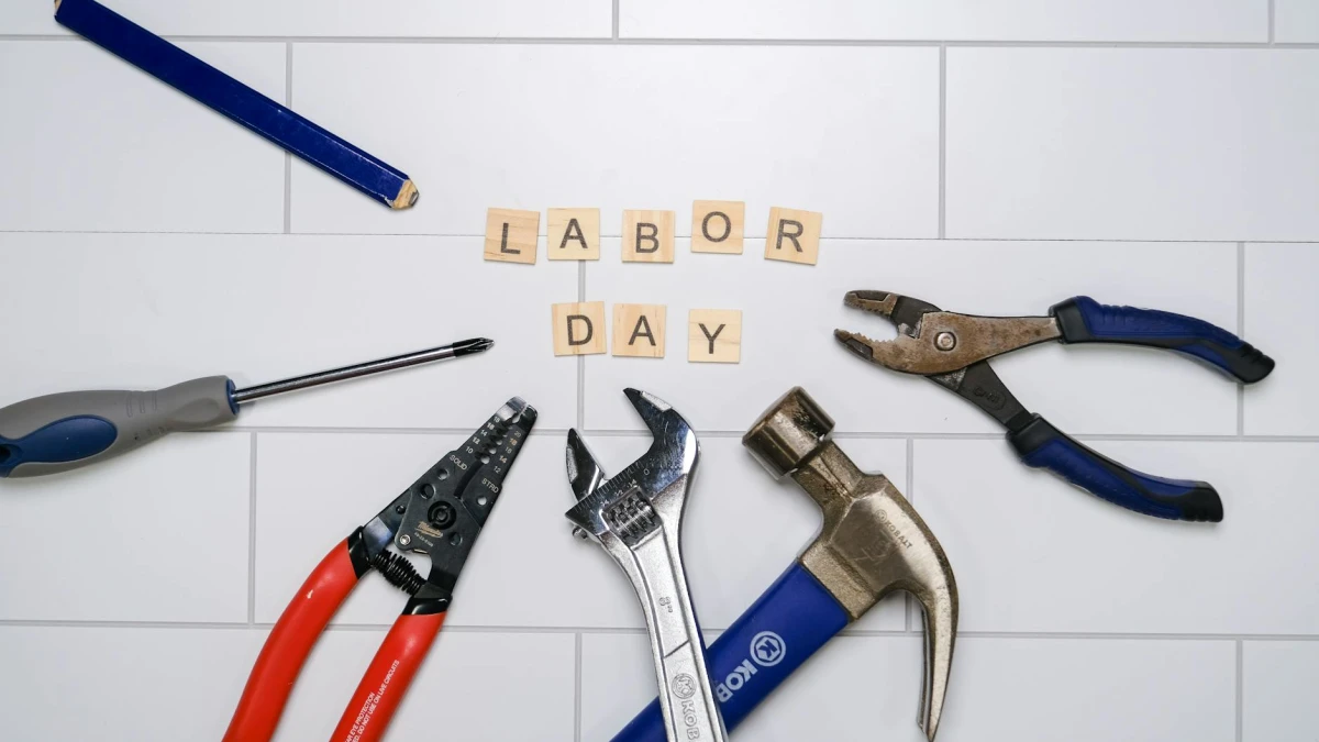 Samsung (SSNLF) Labor Union Last Chance Talks on Strike
