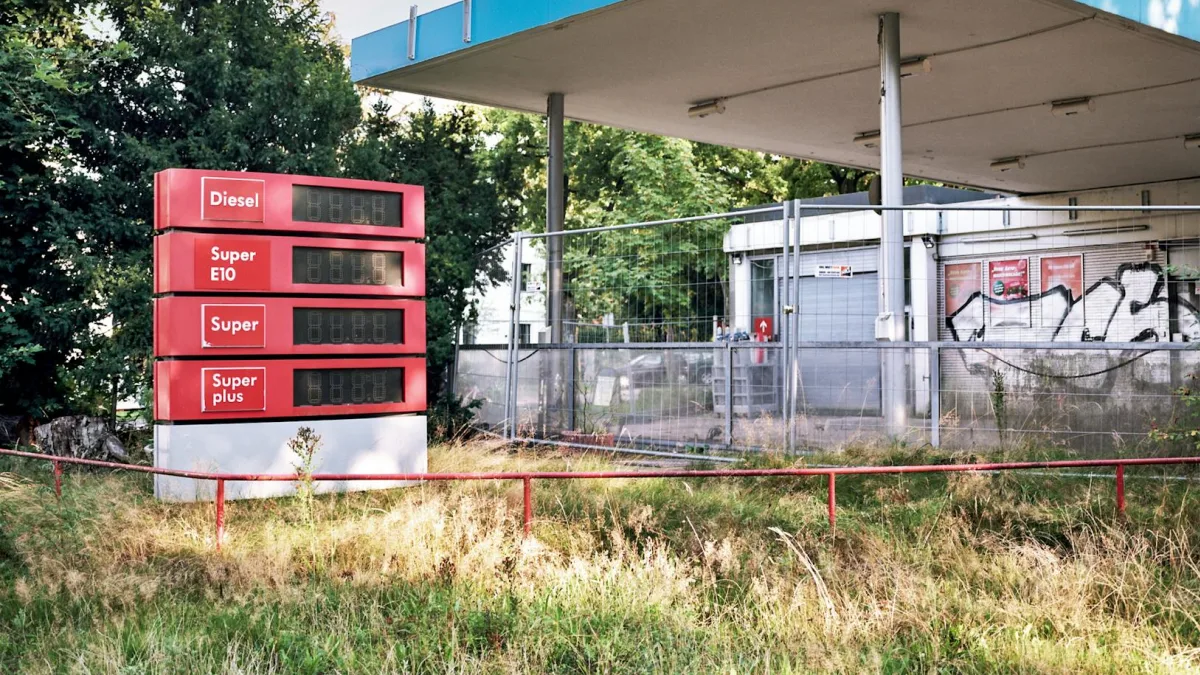 UK Eases Russian Oil Sanctions Amid Rising Diesel Prices