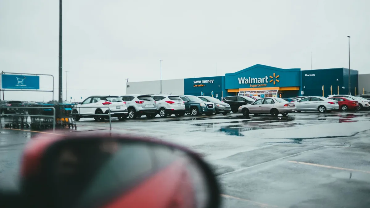Walmart (WMT) projects sales growth drop to 4-5% amidst high gas prices