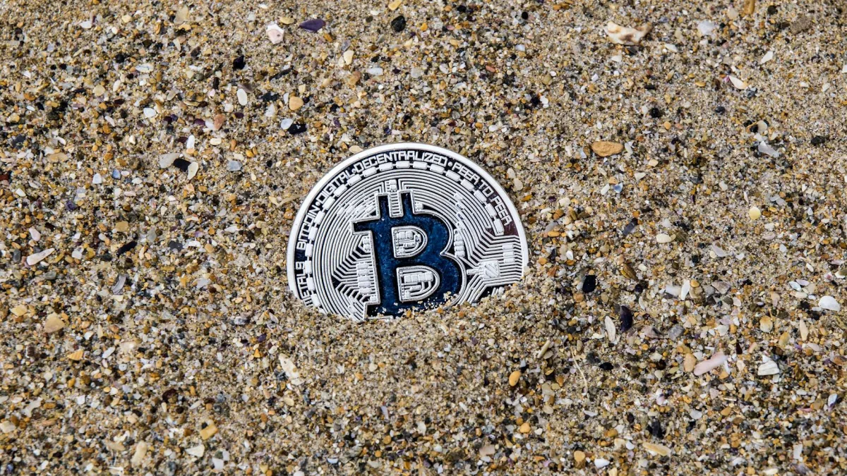 Grayscale Bitcoin Mini Trust (BTC) Tops 5 Cheapest Bitcoin ETFs