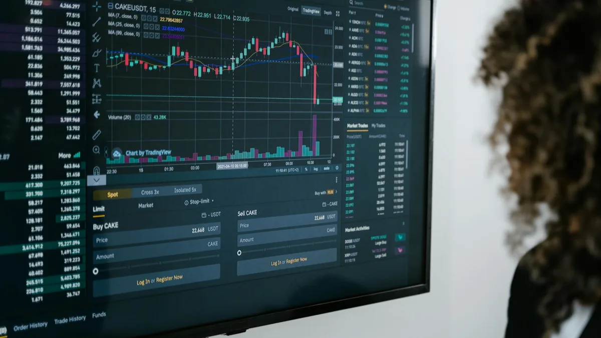 Entravision (EVC) Trust Sells $6.89M in Stock