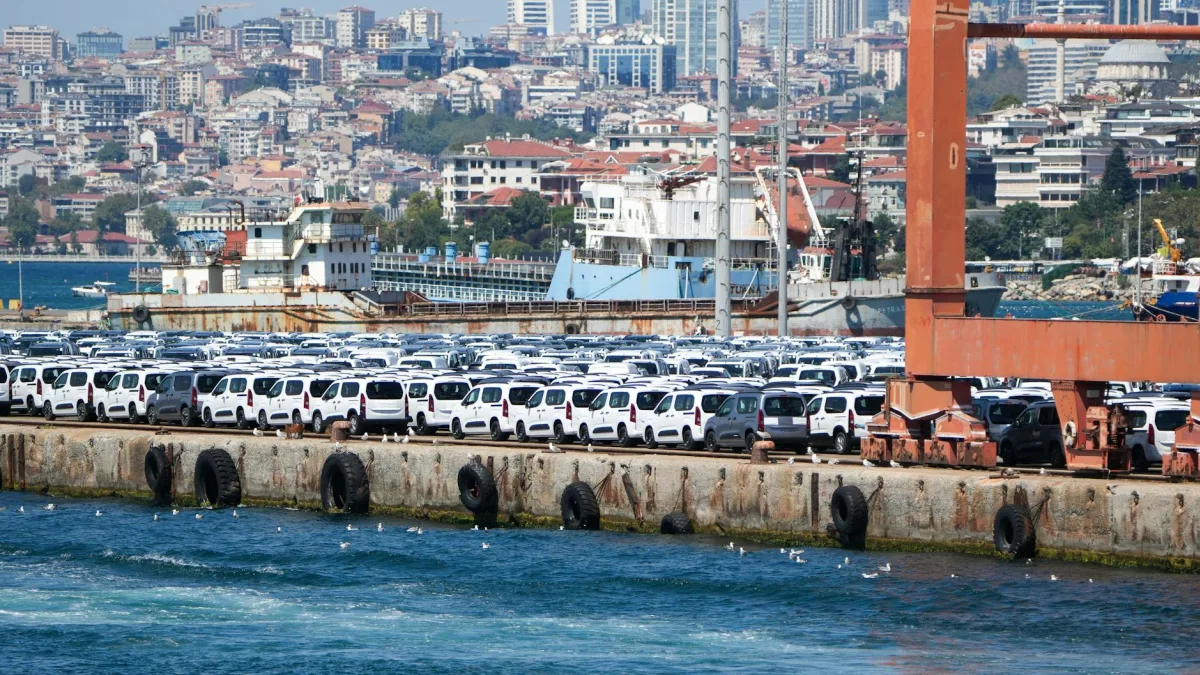 Port of Dover Expects 18,000 Cars This Weekend Amid Border Delays