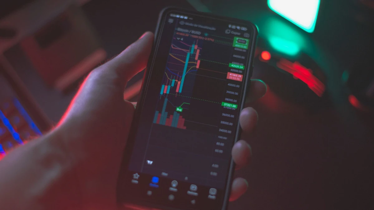 Analog Devices (ADI) Shares Up 81% Yearly; Raised Price Targets